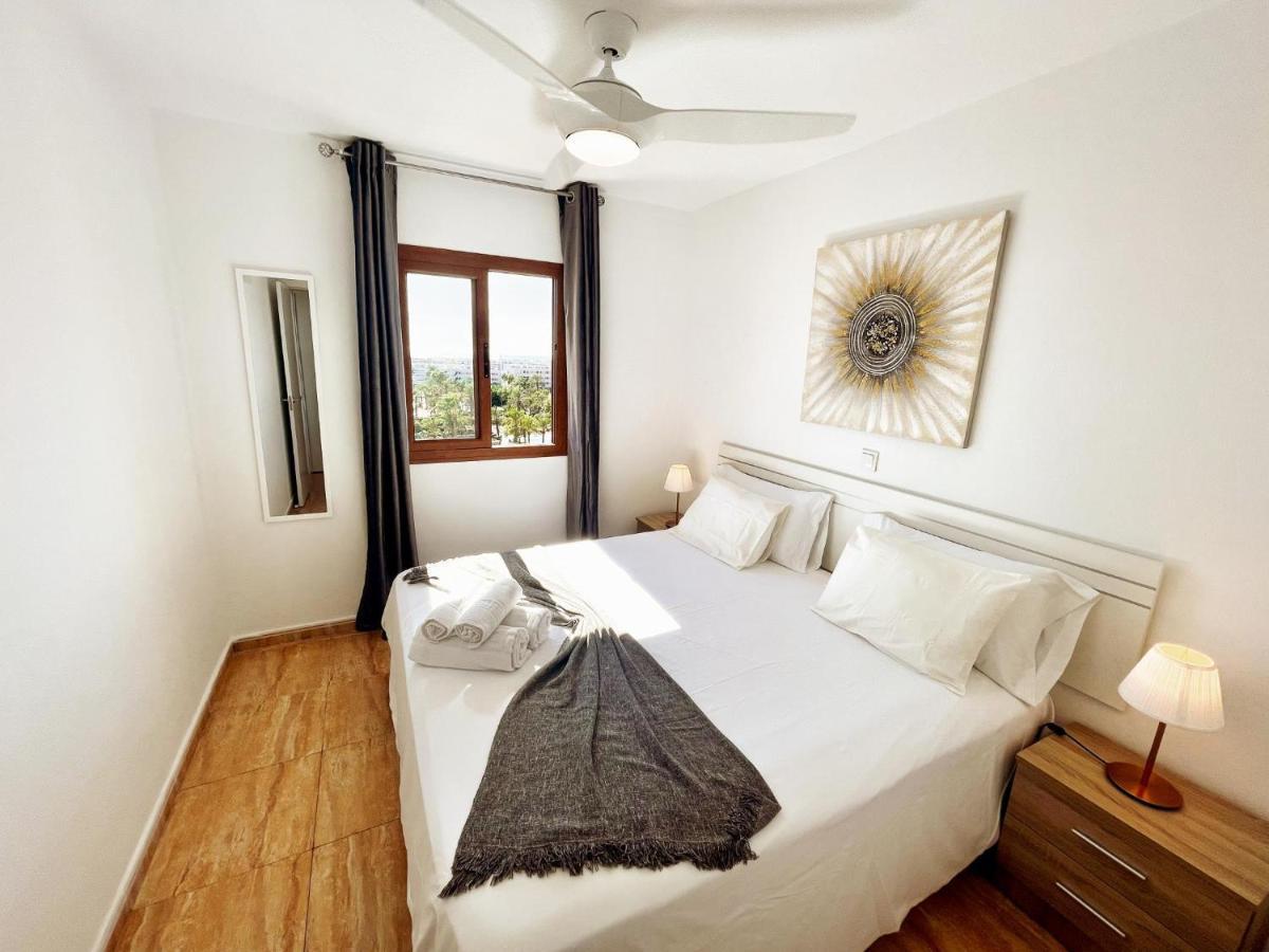 Blue Ocean Holiday Home Плая дел Инглес Екстериор снимка